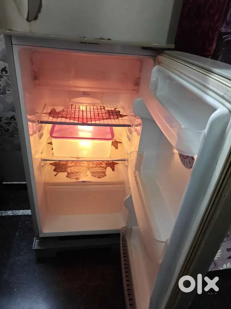 LG Double Door Refrigerator 295 Ltr