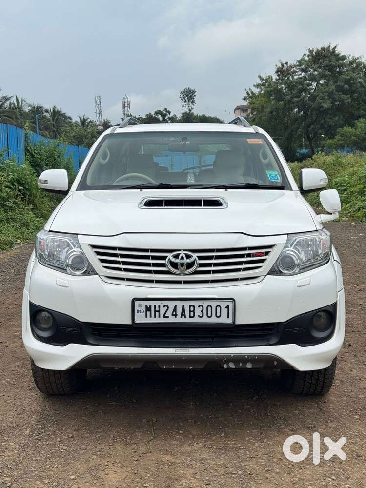 Toyota Fortuner 2011-2016 4x2 Manual, 2014, Diesel