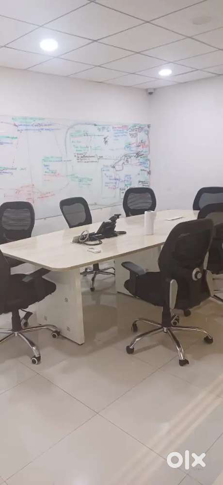 40 Seaters 3 Cabins 1 conference plag n play office space for rent