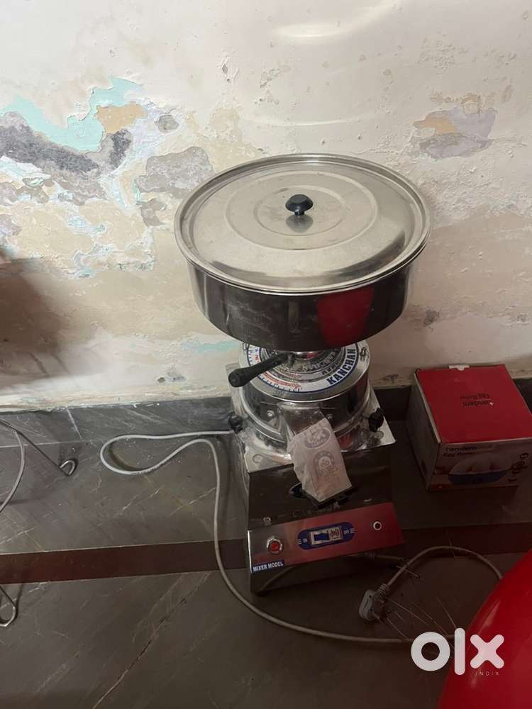 Domestic flour mill, aata chakki