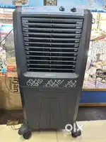 Crest water coolar
