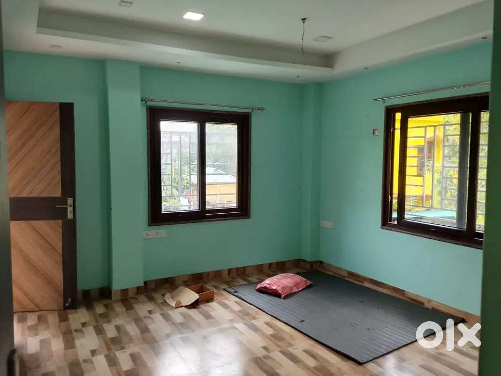 1 bhk 2 bhk 3 bhk flats house shop godown avilable in siliguri