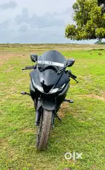 Yamaha R15 v3