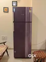 Bosch refrigerator 288L  in warranty for compressor