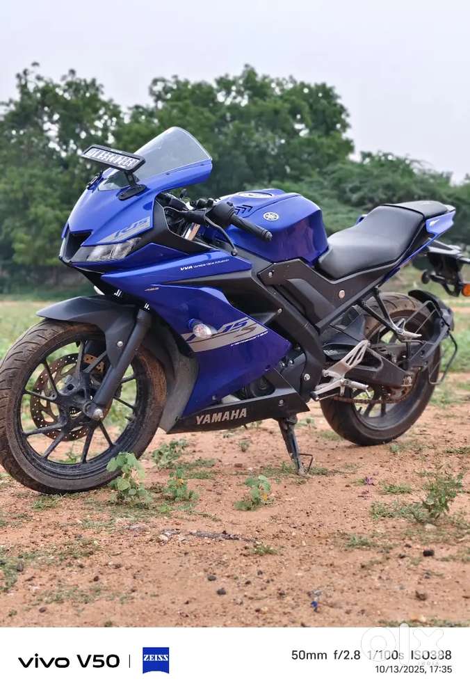 Yamaha R15 v3 s single owner