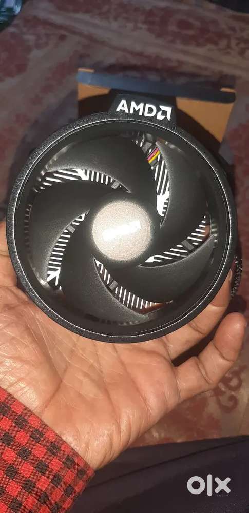Ryzen Stock Fan with 400watt Circul PSU
