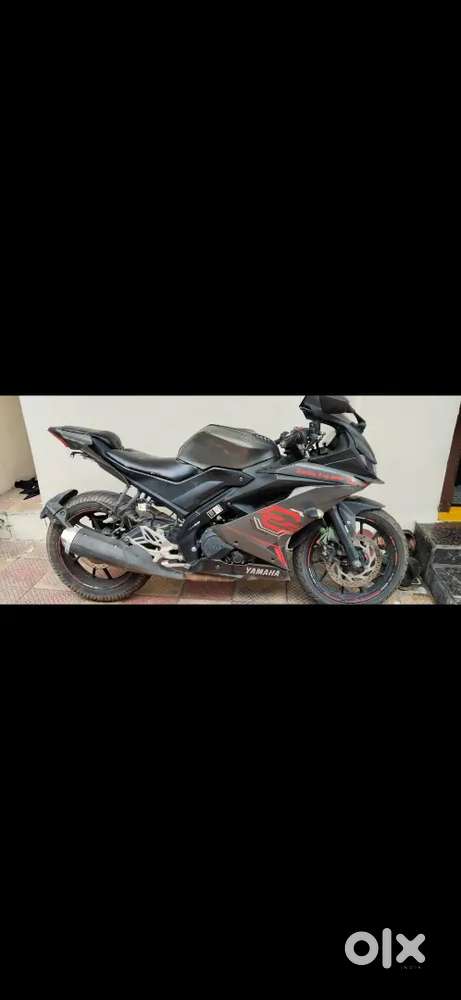 Excellent condition all papers available