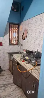 Male Roommate Equired For Separte Room