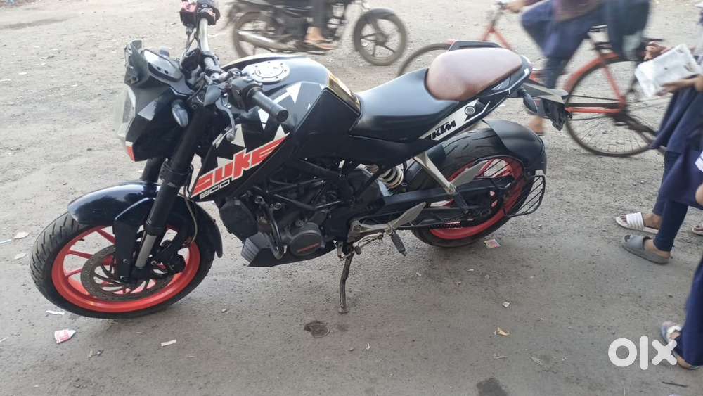 Ktm duke 200