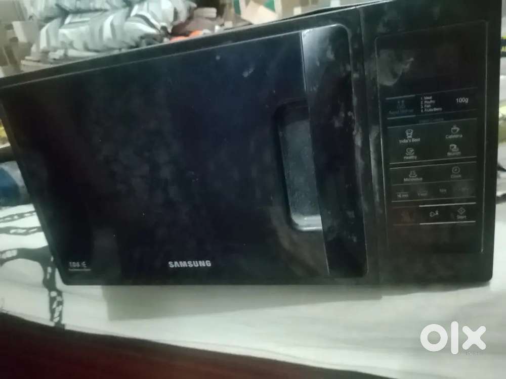 Samsung Visit store

20 L Solo Microwave Oven (MW73AD-B/XTL, Black)