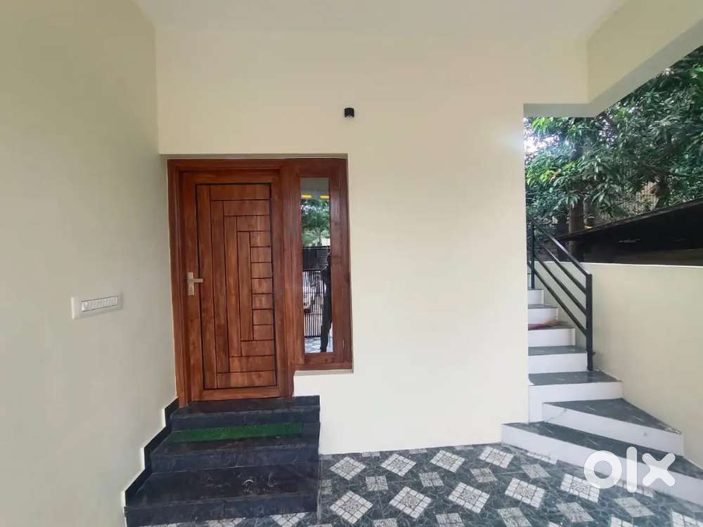 2BHK house for sale Nagercoil Erumpukadu Next to HP petrol pump