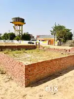 Asia ke sabse bade mall se kuch duri par residential plot
