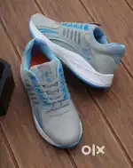 New trending sports shoes