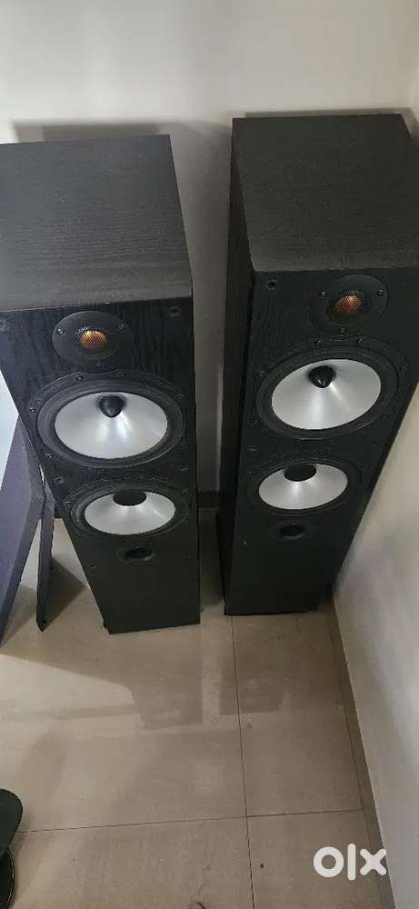 Monitor audio MR4 tower speaker