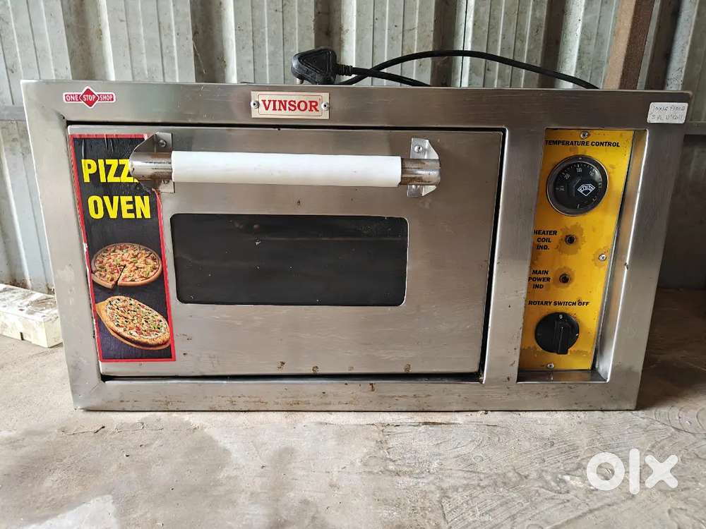 Pizza oven & oil fryer & sandwich griller & waffles mission