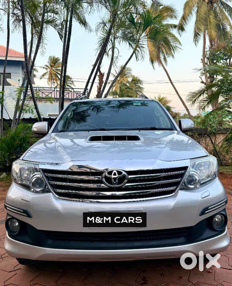 Toyota Fortuner 3.0 4x4 Manual, 2013, Diesel