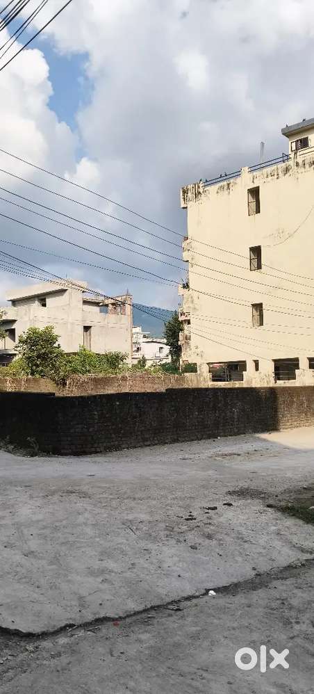 Plot for sale at Sahastradhara Road
