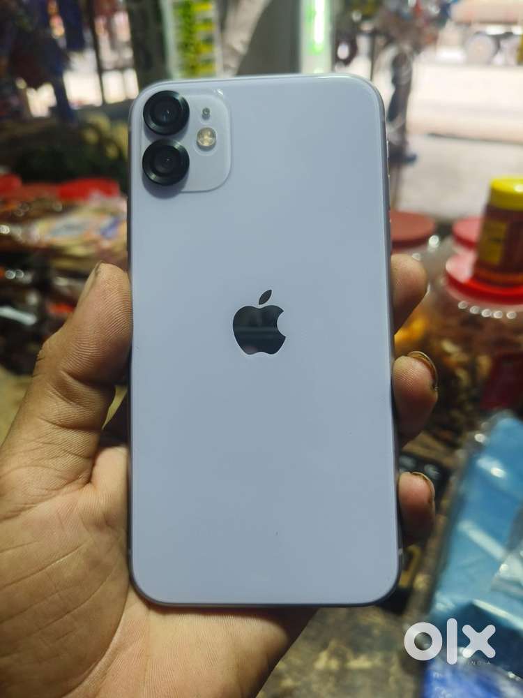 IPhone 11 64GB good condition