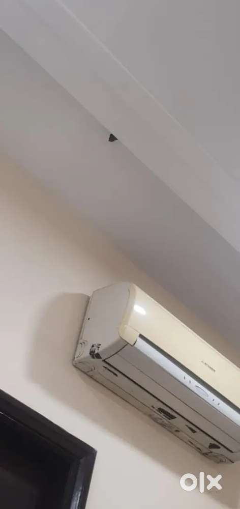 Need maid for hotel room cleaning