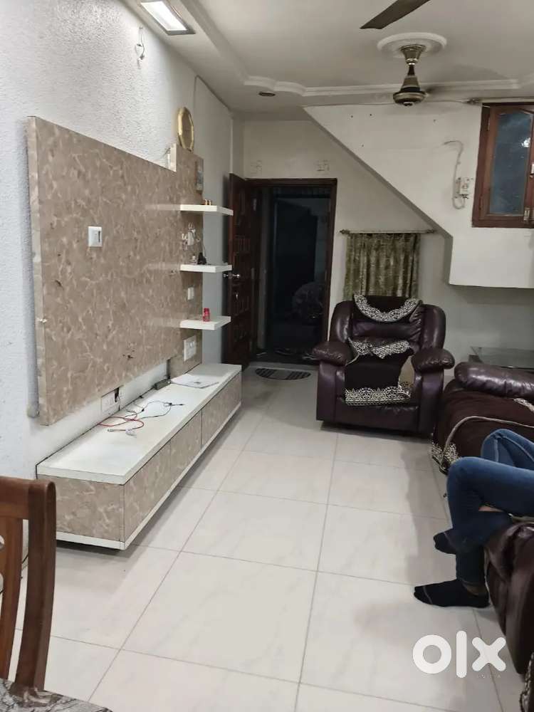 1 bhk row house rent adajan