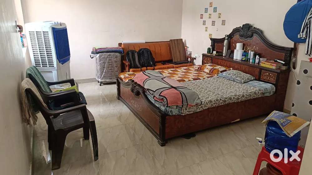 Sharing Room rent 2500/month