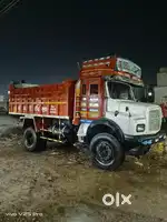 tata 1613 डंपर