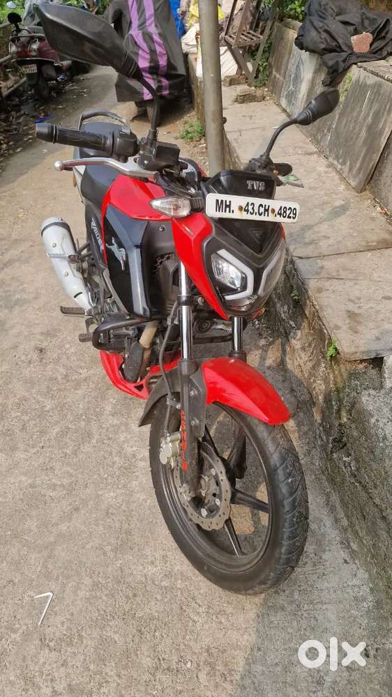 TVS Raider Split Seat 125cc