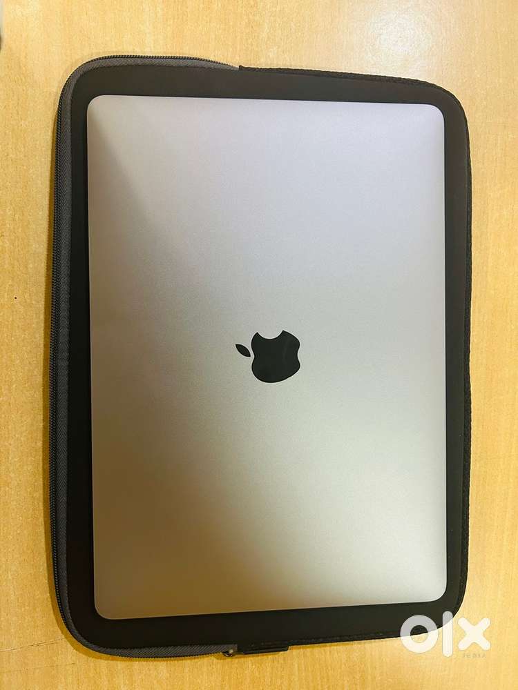 Apple Macbook Air M1 (Apple Warranty)