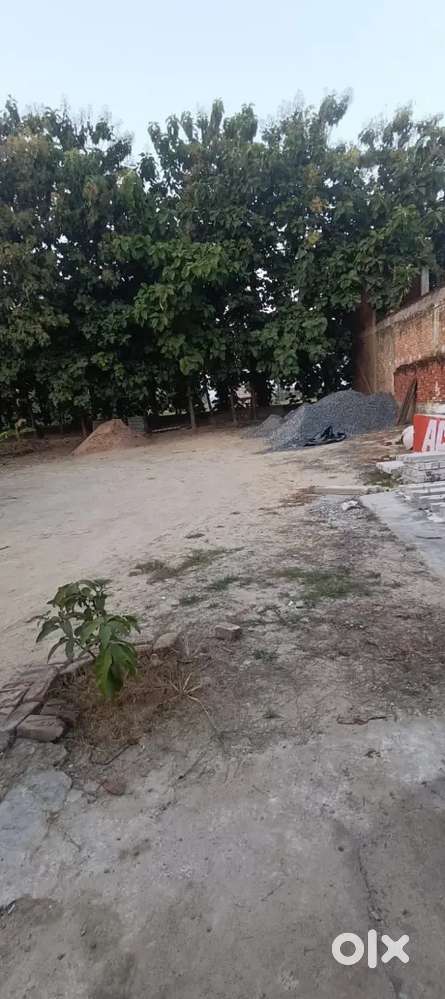 Land commercial plot