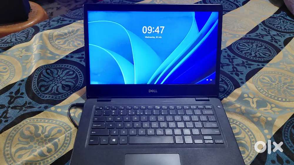 Dell i3 LAPTOP NEW condition