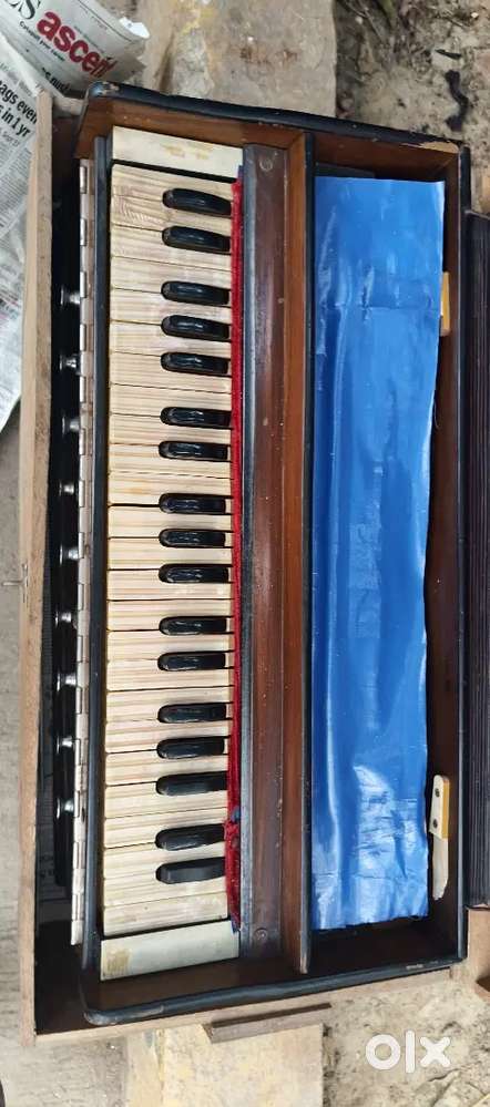 Harmonium ichhuk byakti hi sampark kare
