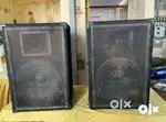 2 Base Speakers with amplifier