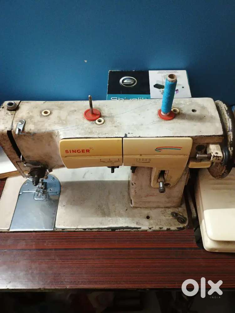 Singer sewing machine
