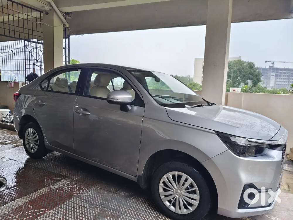 Honda Amaze 2025 Petrol 1072 Km Driven
