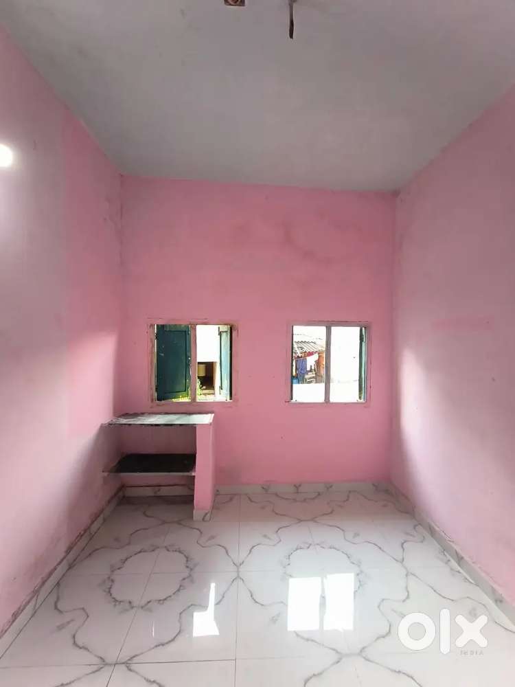 Room rent se dena hai