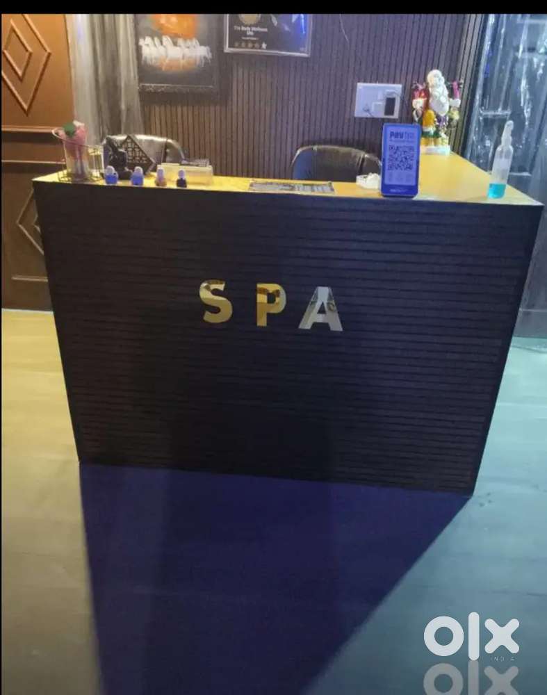 Receptionist  job in gomtinager lucknow in spa.