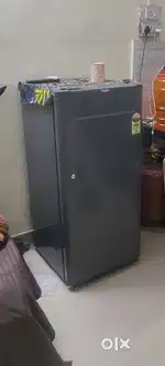 Fridge single door good condition