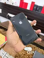 IPHONE XR 64GB