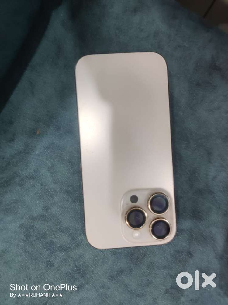 iPhone 16 pro / 128