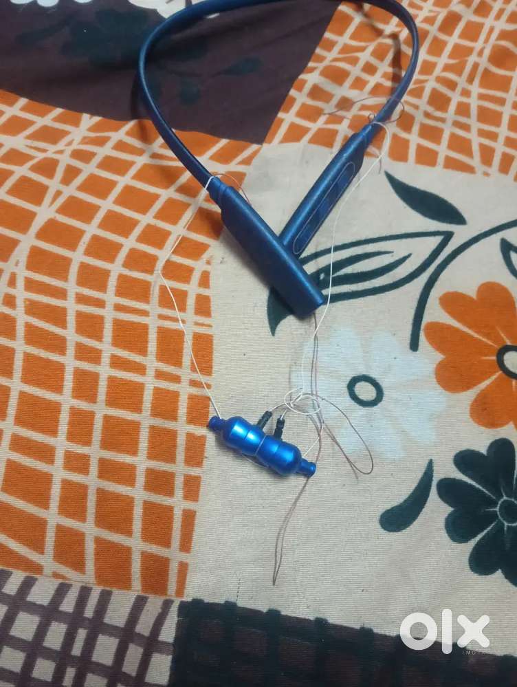 Working bluetooth blue color