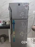 SAMSUNG 275 LT REFRIGERATOR