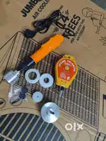 Cap selling machine