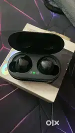 Samsung galaxy buds with box