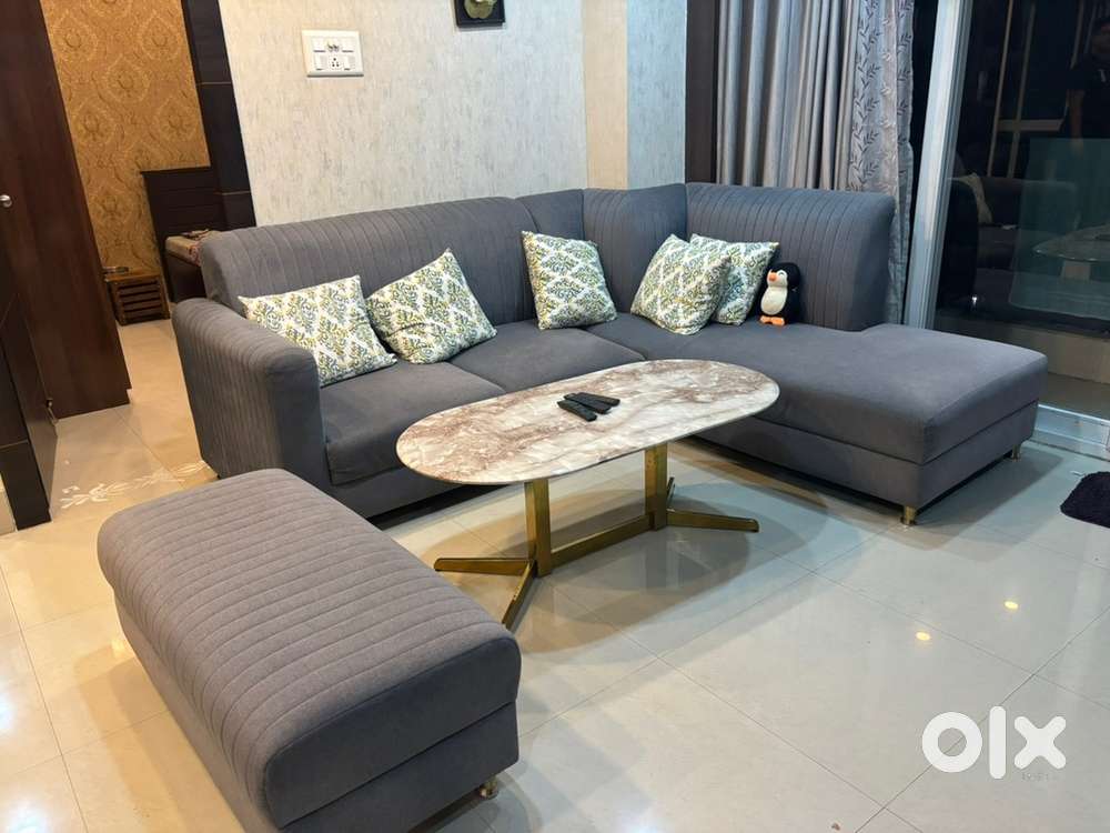 Sectional sofa set with excellent condition
