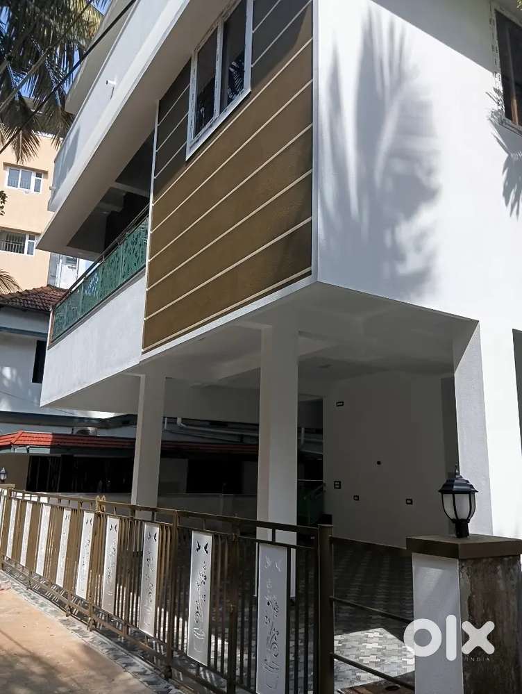 Residential building with 3 houses for sale in Kottara