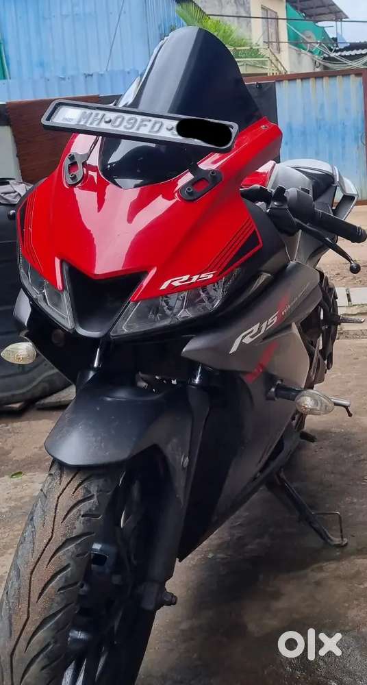 R15 V3 MH 09