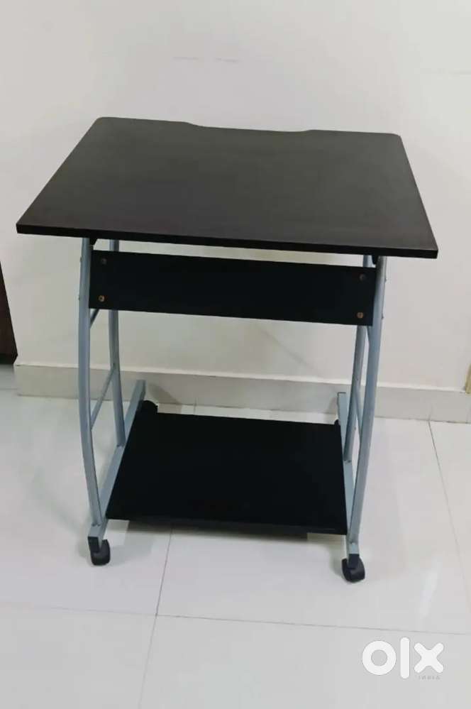 Nilkamal Portable Office/Study Computer Table