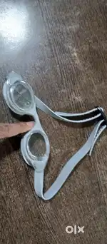 Swimming caps & goggle