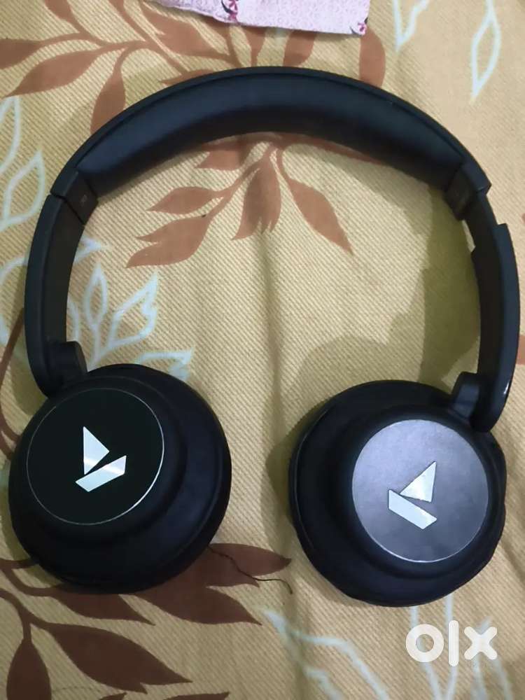 Boat rockerz 450 pro bluetooth headset