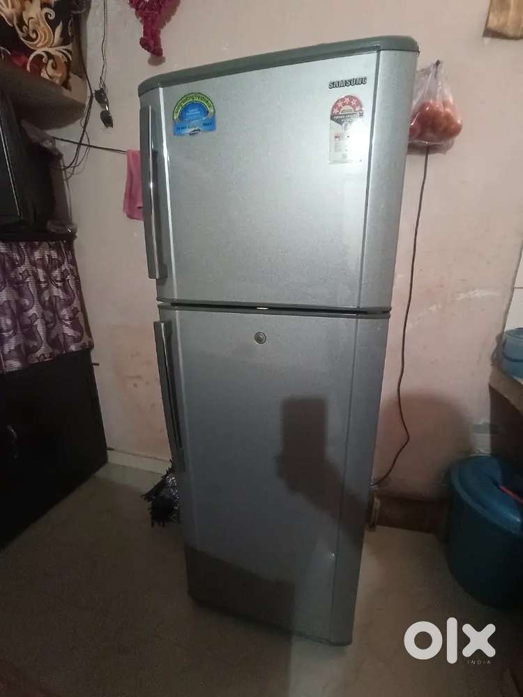 want to sell samsung double door fridge & Bosch fully washing machine